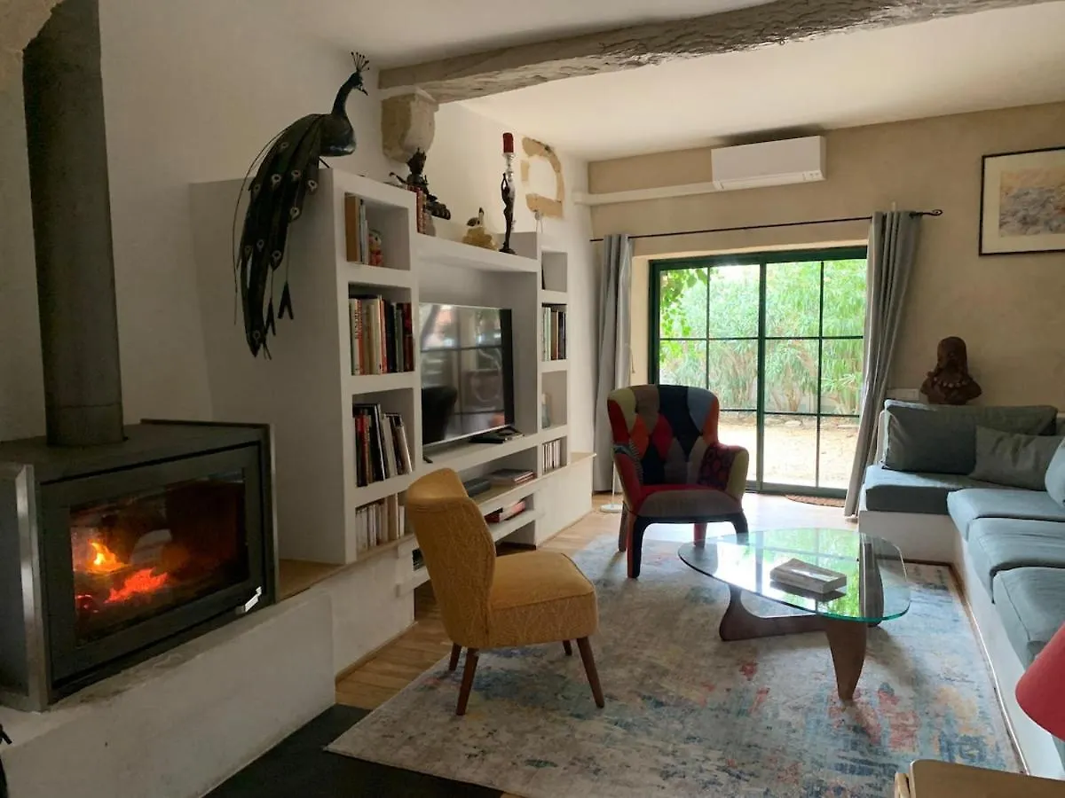 Air-Conditioned Village House In Luberon Robion en Luberon 0*,
