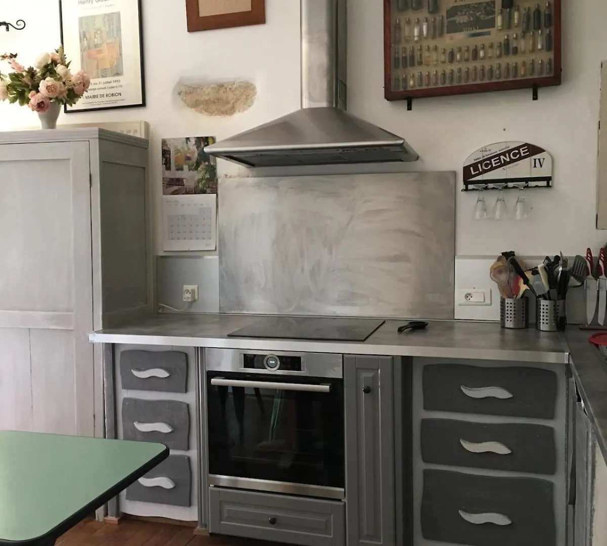 Villa Air-Conditioned Village House In Luberon Robion en Luberon