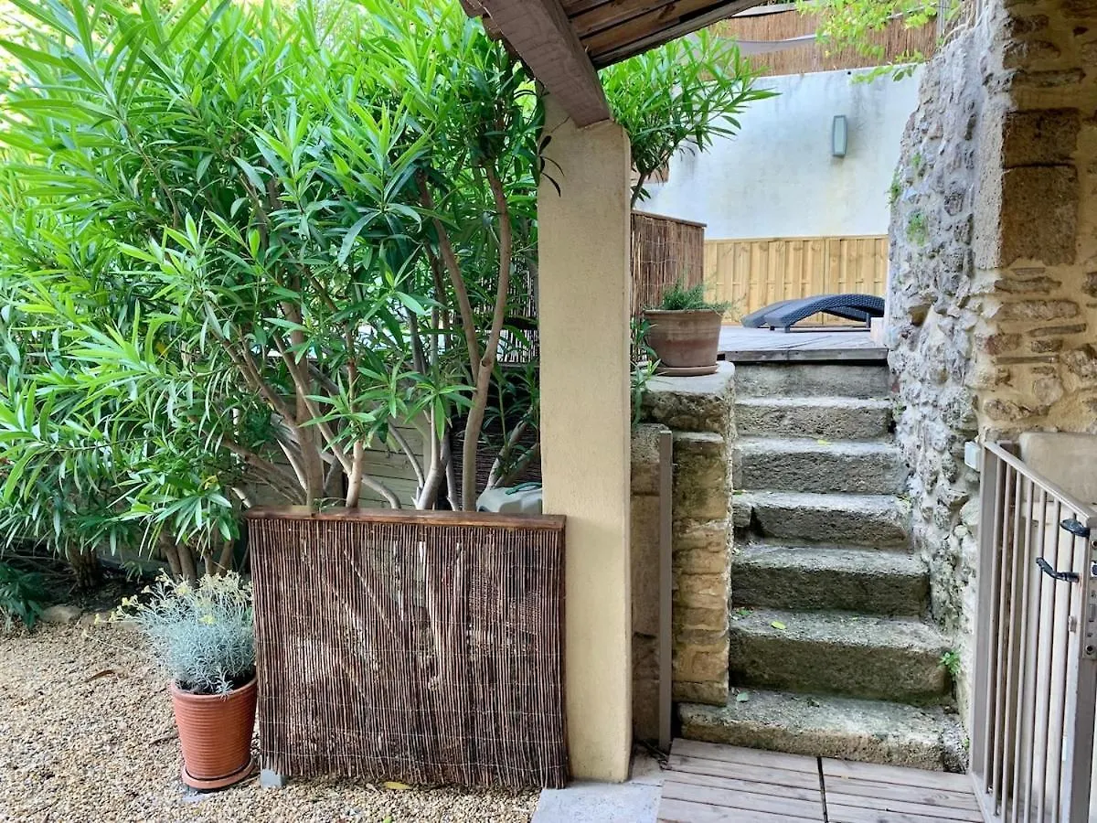 Air-Conditioned Village House In Luberon Robion en Luberon 0*,  France
